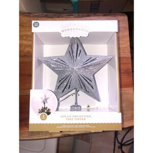Wondershop NIB Silver Glitter Shiny LED Lit Projection Tree Topper 10"